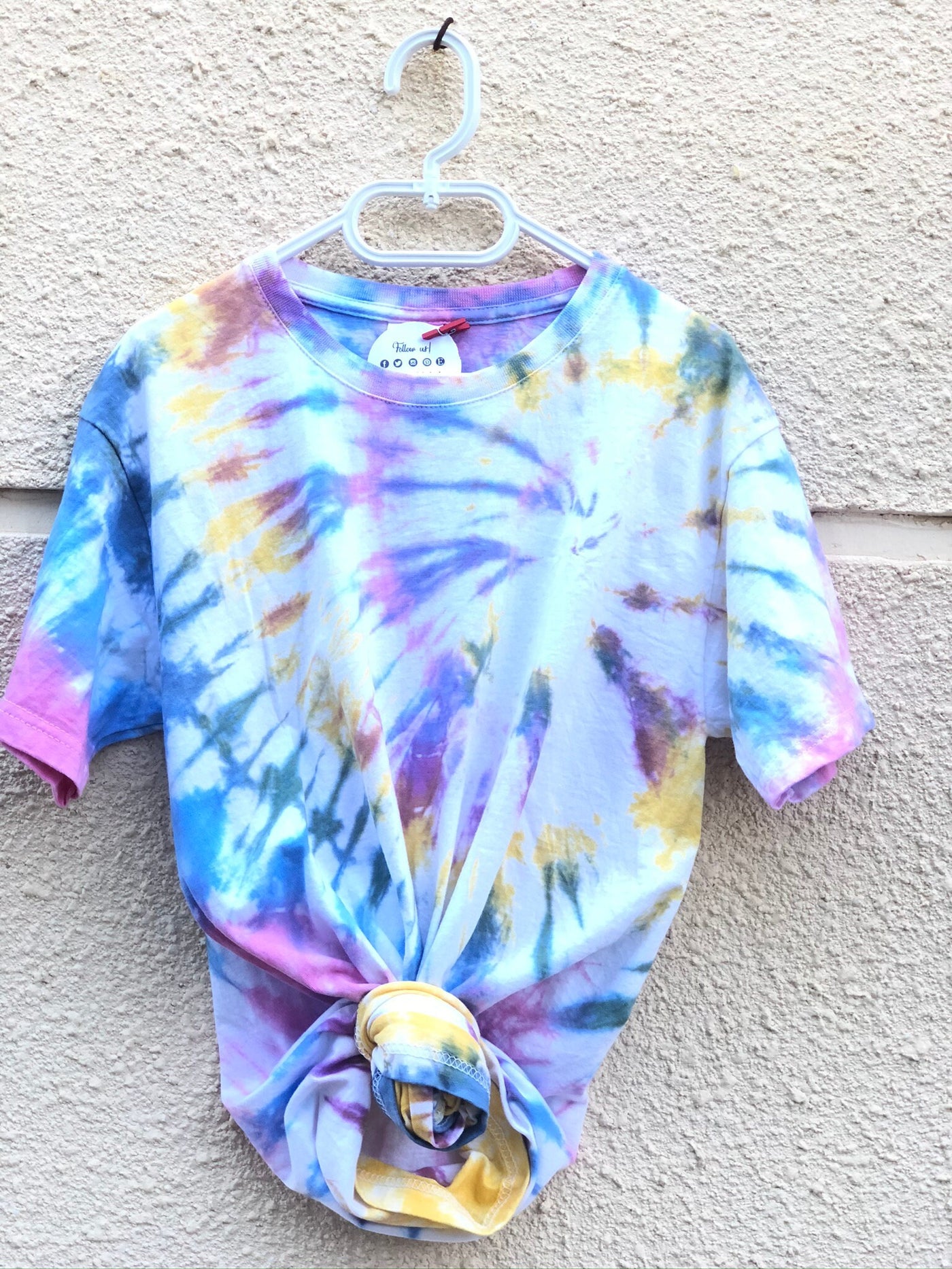 Camiseta tie dye, explosión de colores